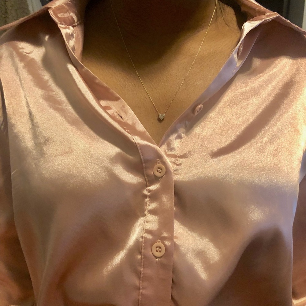 pink silk blouse - Picture 6 of 6